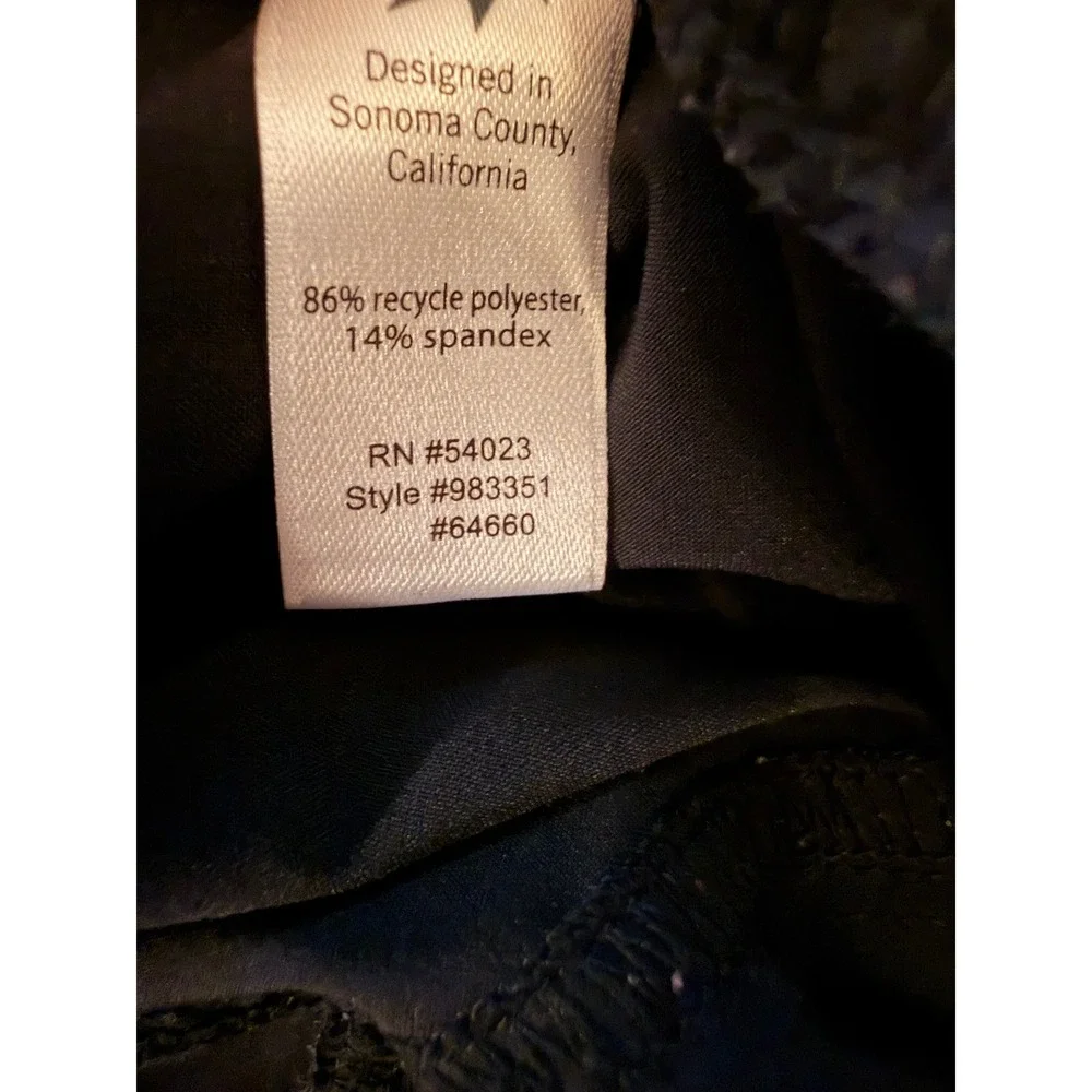 Athleta Capri Pants Black Ruched Leg Joggers Size 2 OVERSIZED Yoga Gym‎ Casual